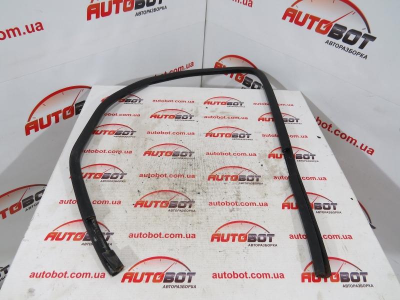 Заказать на VOLVO S40/V50 II (MS, MW) Направляющая стекла двери задней