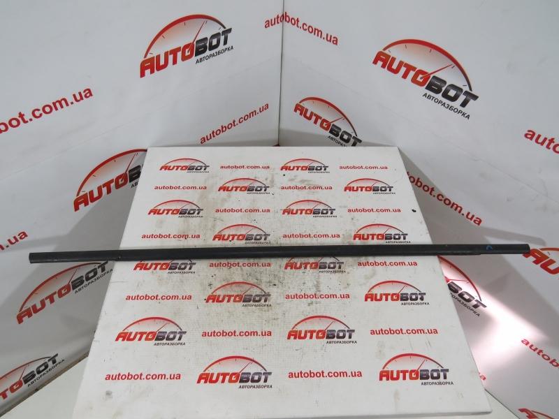 Заказать на VOLVO S40/V50 II (MS, MW) Направляющий молдинг стекла двери задней