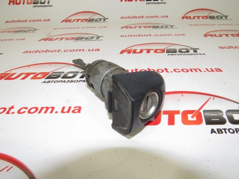 Заказать на KIA Cee'd I (ED) Крышка внешней ручки двери передней левой