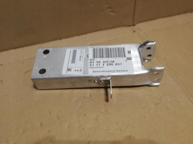 Замовити для BMW i3 l01 Кронштейн посилювача переднього бамперу