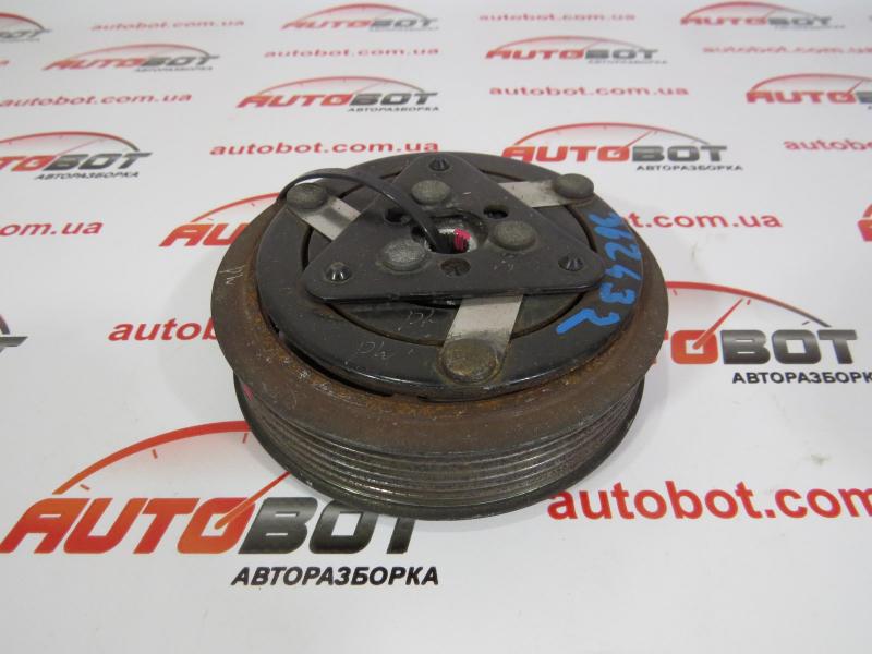 Заказать на VOLVO C30 (M) Шкив компрессора кондиционера