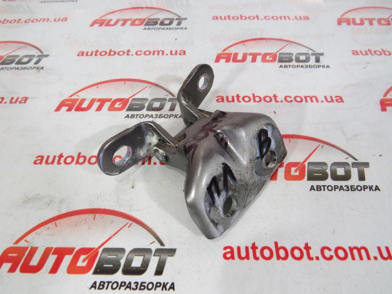 Заказать на KIA Sorento II (XM) Верхняя петля двери передней левой