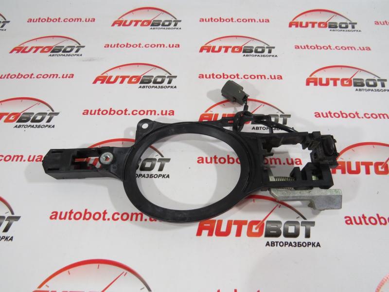 Заказать на MITSUBISHI Outlander III Кронштейн внешней ручки двери передней правой