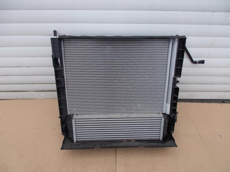 Замовити для BMW X5 III F15 Панель радіаторів