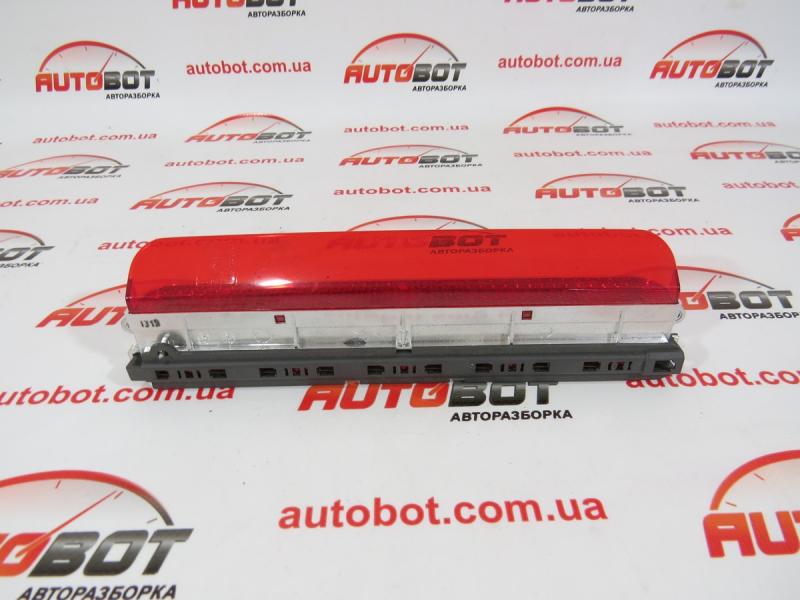 Замовити для FIAT 500 (312) Стоп-сигнал в докладку кришки багажника