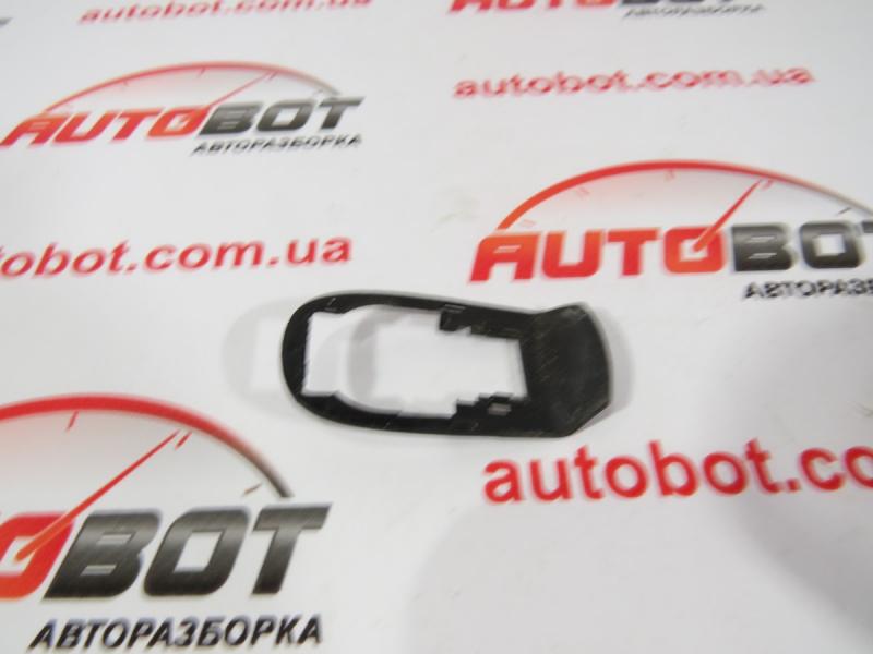 SKODA Citigo Ущільнювач ручки дверки передньої лівої (5N0837211D) Замовити для SKODA Citigo Ущільнювач ручки дверки передньої лівої