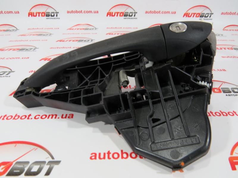 Замовити для MERCEDES-BENZ A-CLASS W169/C169 Кронштейн ручки дверки передньої лівої