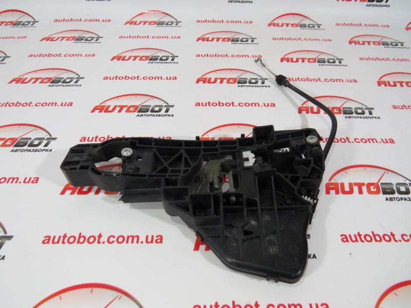 Замовити для MERCEDES-BENZ A-CLASS W169/C169 Кронштейн зовнішньої ручки дверки задньої лівої