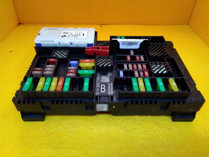 Заказать на BMW 7 Series G11/G12 Блок предохранителей