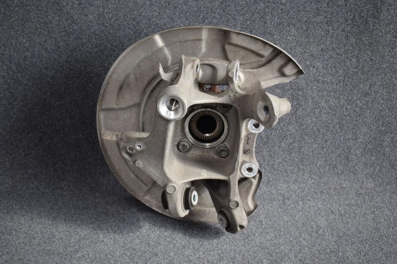 Заказать на BMW 7 Series G11/G12 Цапфа задняя левая