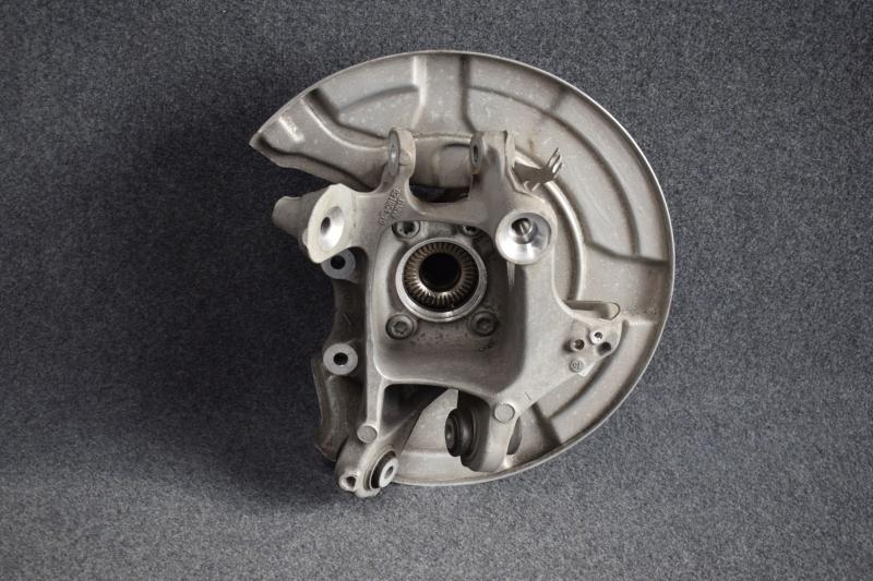 Заказать на BMW 7 Series G11/G12 Цапфа задняя правая