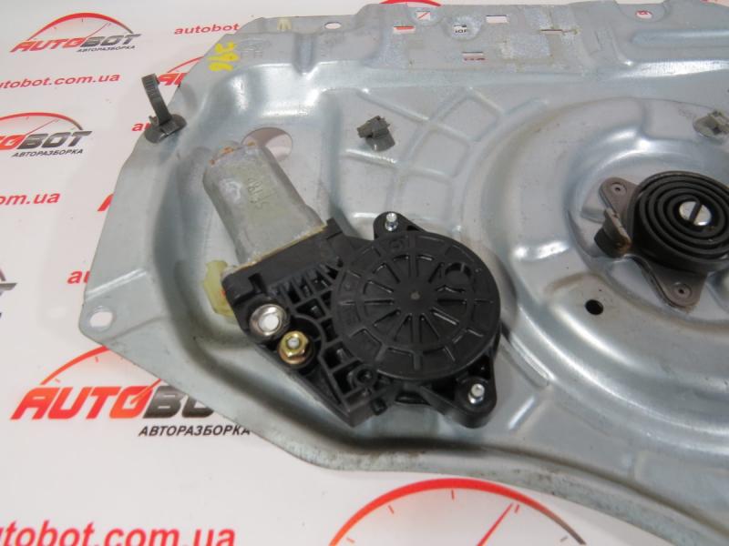 Заказать на В наличии! Оптика и электрооборудование Моторчик стеклоподъемника двери передней правой