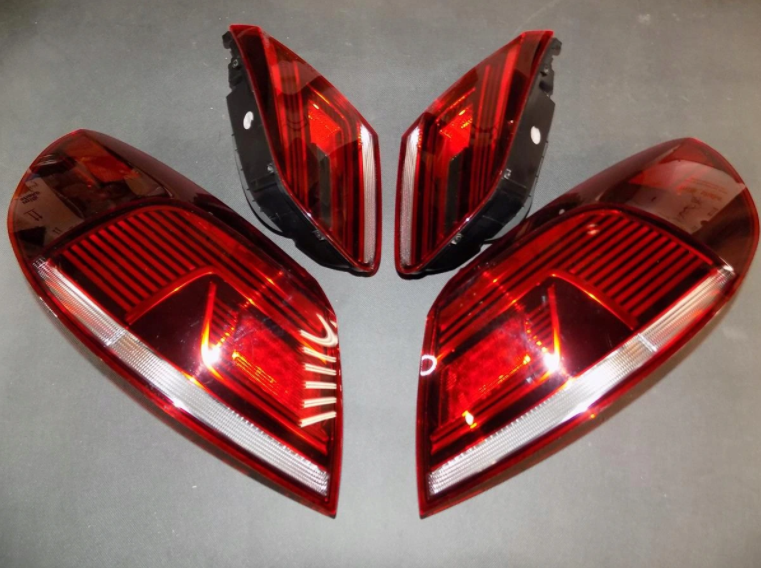 Заказать на VOLKSWAGEN Passat CC (358) Фонари задние