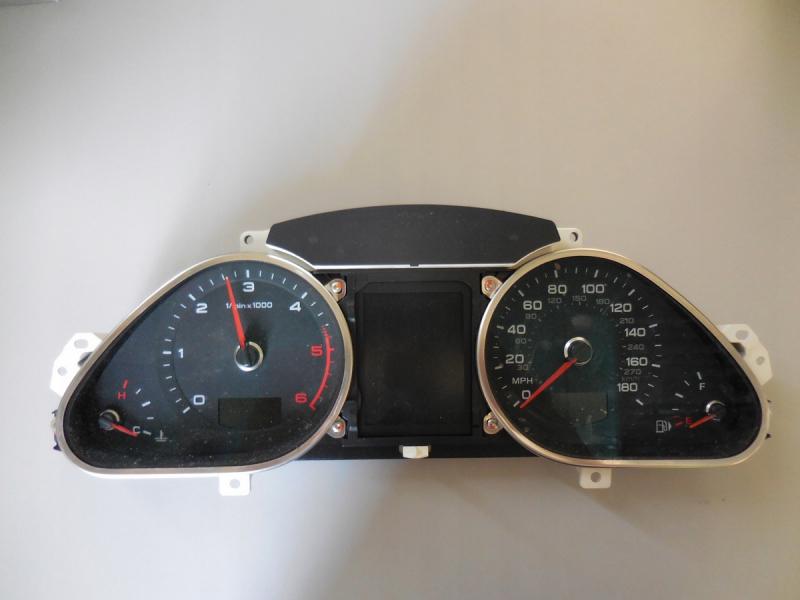 Заказать на AUDI Q7 I (4L) Приборная панель