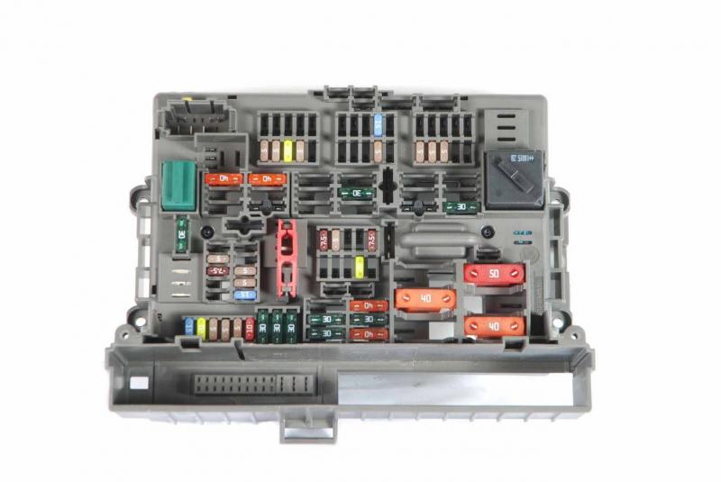 Заказать на BMW X1 I E84 Блок предохранителей