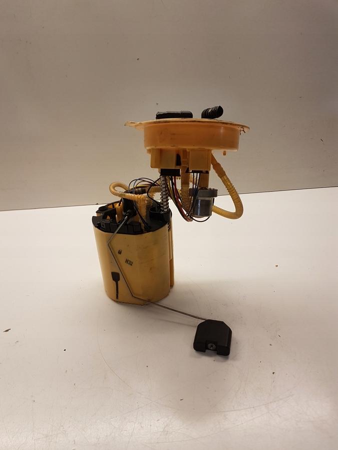 Заказать на AUDI A6 C7 (4G2, 4G5) Топливный насос