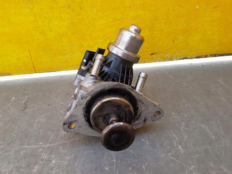 Замовити для BMW 3 Series F30, F31, F36 Клапан EGR