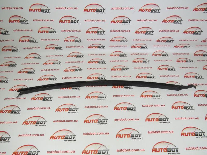 Заказать на PEUGEOT 807 (E) Направляющая стекла двери передней левой