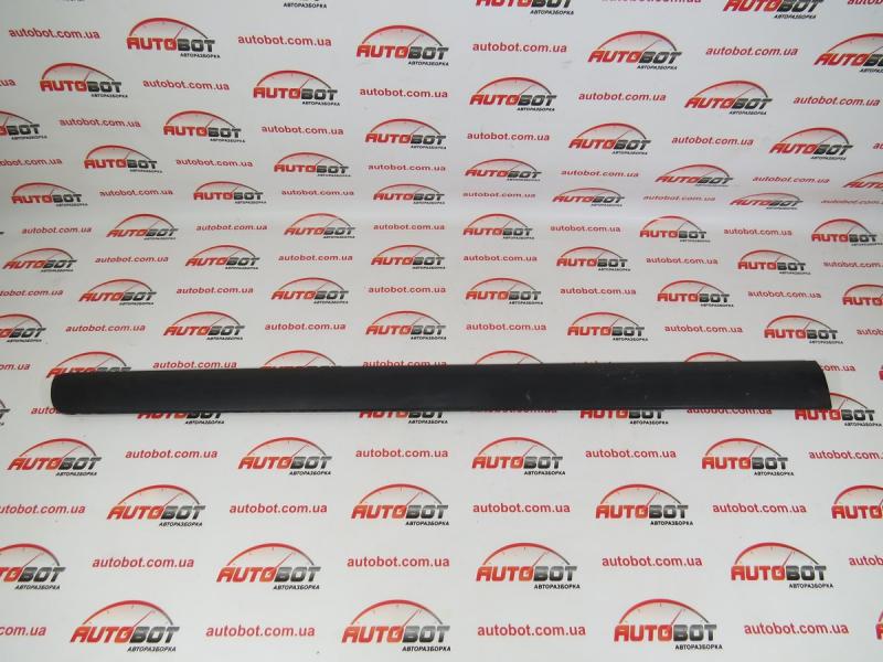 Заказать на PEUGEOT 807 (E) Внешний молдинг двери передней левой