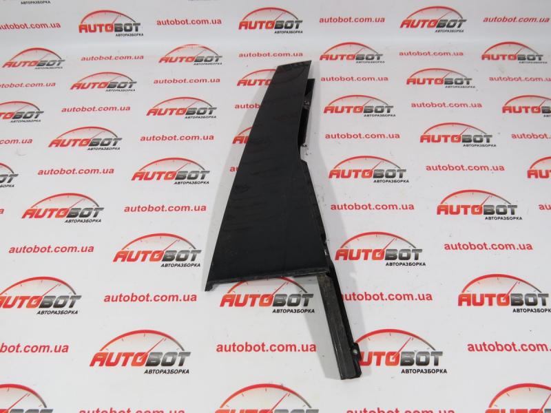 VOLVO V70 III (BW) Накладка на стійку дверки задньої правої (31253756) Замовити для VOLVO V70 III (BW) Накладка на стійку дверки задньої правої