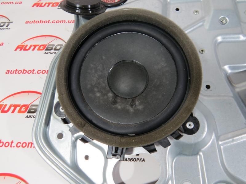 VOLVO V70 III (BW) Динамік дверки задньої правої (30657445) Замовити для VOLVO V70 III (BW) Динамік дверки задньої правої