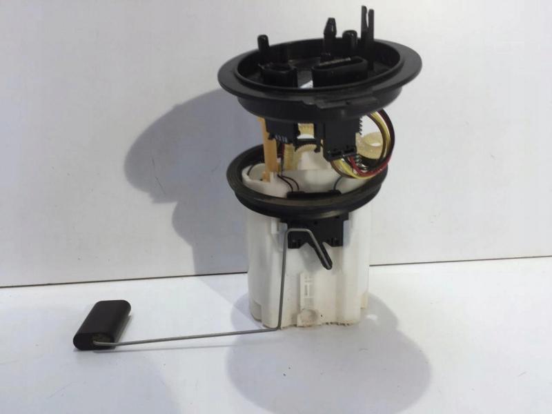 AUDI Q2 Паливний насос (5Q0919050BB) Замовити для AUDI Q2 Паливний насос