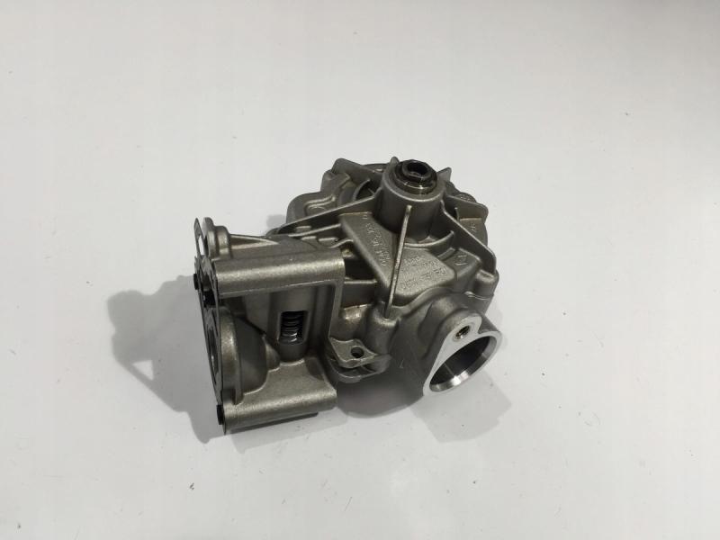 Заказать на AUDI A5 II (F5) Масляный насос