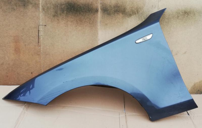 Заказать на BMW 1 Series E88 Крыло переднее