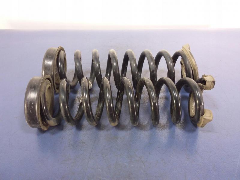 BMW 4 Series F32 Пружини задні Замовити для BMW 4 Series F32 Пружини задні