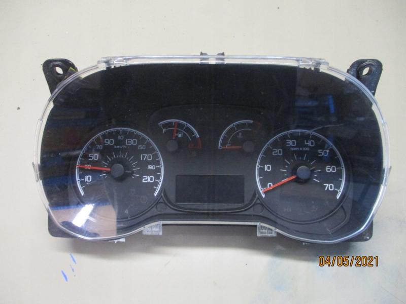 Замовити для FIAT Doblo II (152, 263) Щиток приладів