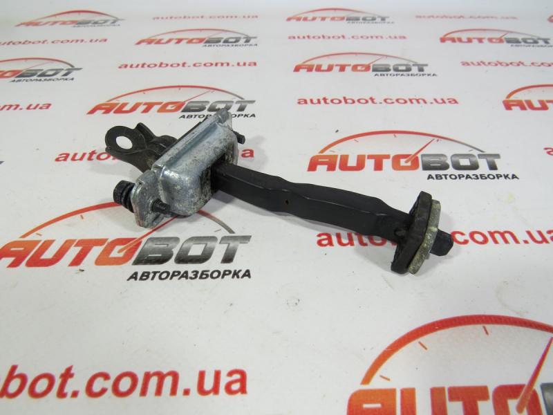 HYUNDAI i30 I (FD) Обмежувач дверки передньої правої (79390-2L000) Замовити для HYUNDAI i30 I (FD) Обмежувач дверки передньої правої