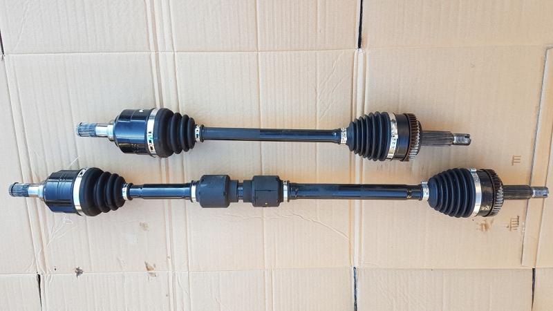 Замовити для HYUNDAI ix35 (LM) Полуось передня