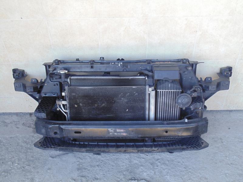 Замовити для HYUNDAI ix35 (LM) Панель передня