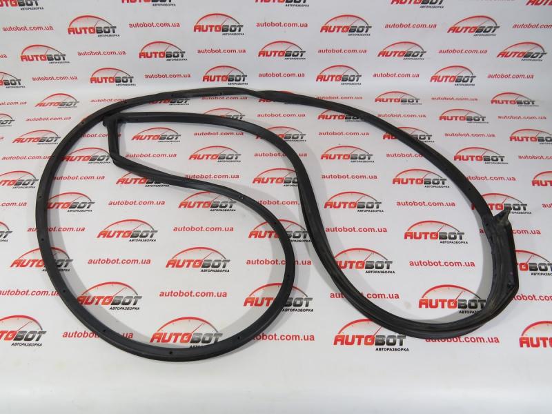 Замовити для HYUNDAI Tucson III (TL) Внутрішній ущільнювач дверки передньої лівої