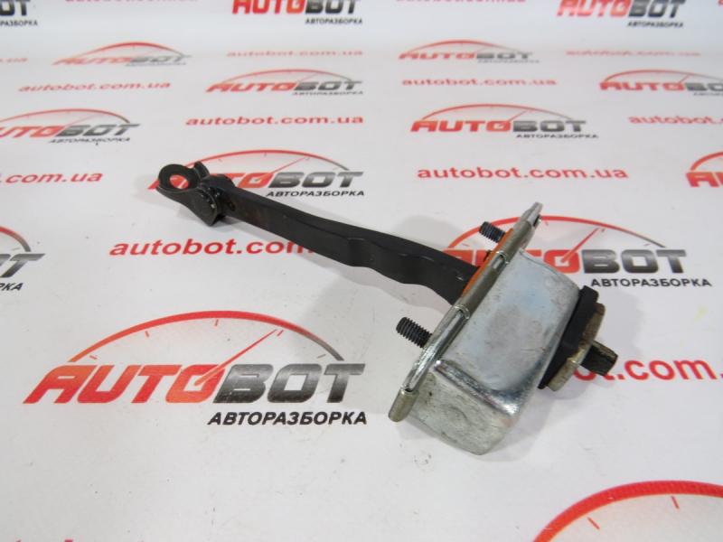 Замовити для HYUNDAI Tucson III (TL) Обмежувач дверки передньої лівої