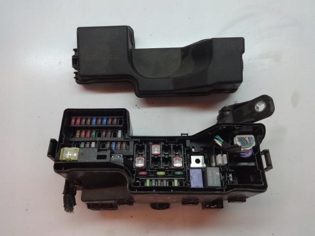 Заказать на PEUGEOT 108 Блок предохранителей