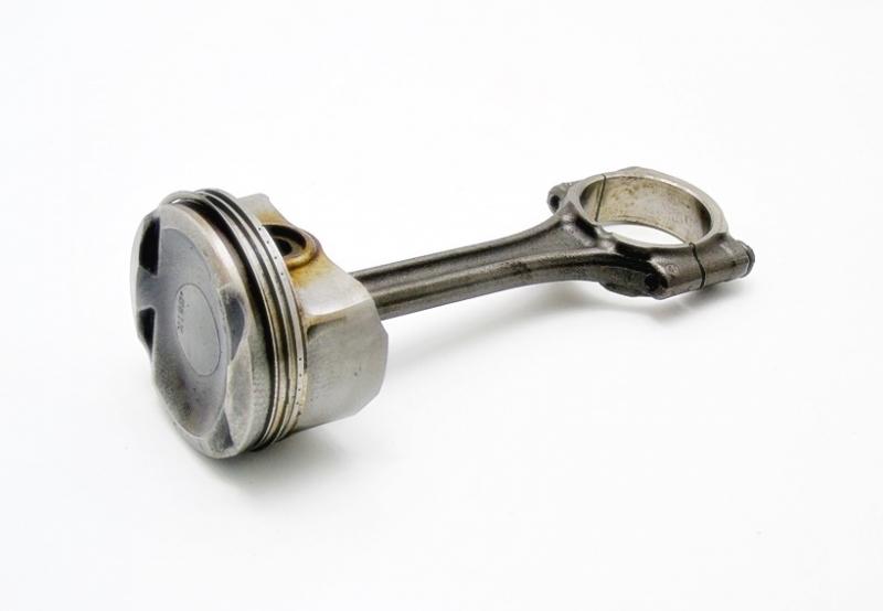 Заказать на PEUGEOT 108 Поршень, шатун