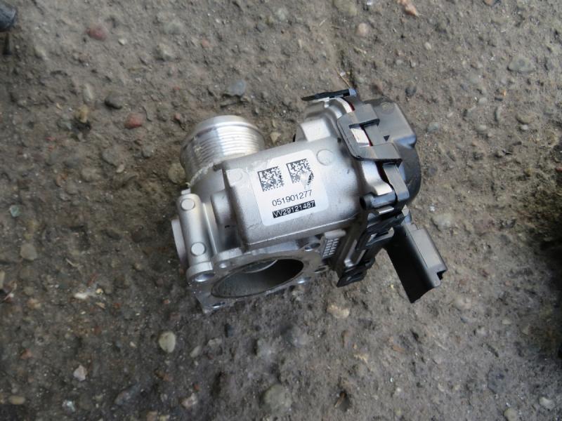 Замовити для PEUGEOT 308 II Дросельна заслонка