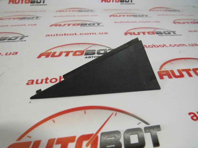 Заказать на SEAT Altea (5P1) Внутренняя вставка двери задней левой