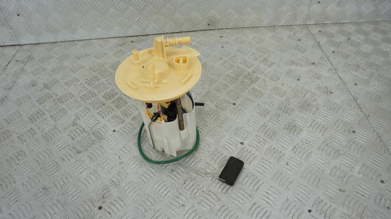 Замовити для FORD EDGE Mk2 (CD4) Паливний насос