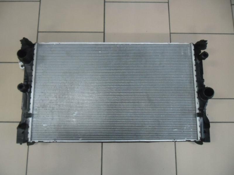 Заказать на BMW 7 Series G11/G12 Радиатор двигателя