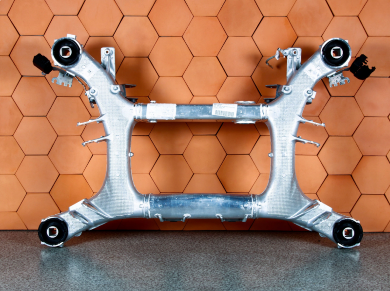 Заказать на BMW X7 G07 Подрамник