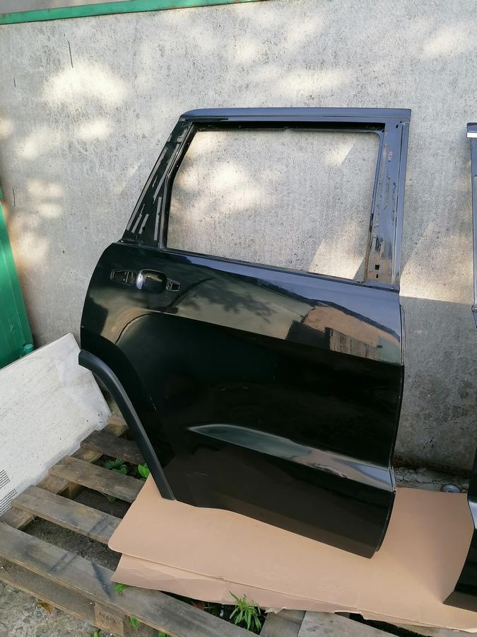 Замовити для JEEP Grand Cherokee IV (WK2, WL) Дверка задня права