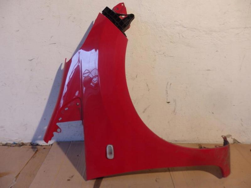 Замовити для HONDA Jazz III (GG, GE) Крило переднє праве