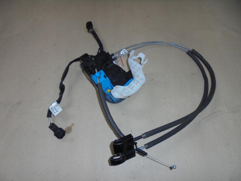 Замовити для HYUNDAI Veloster I Замок передньої лівої дверки