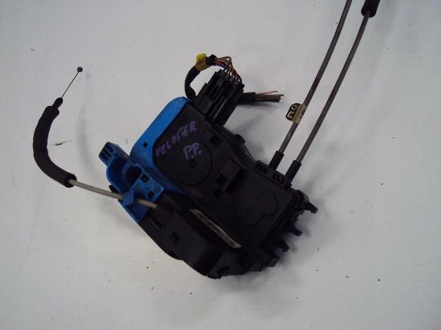 Замовити для HYUNDAI Veloster I Замок передньої правої дверки