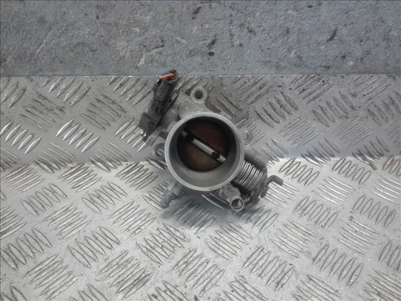 Заказать на HYUNDAI Coupe III (GK) Дроссельная заслонка