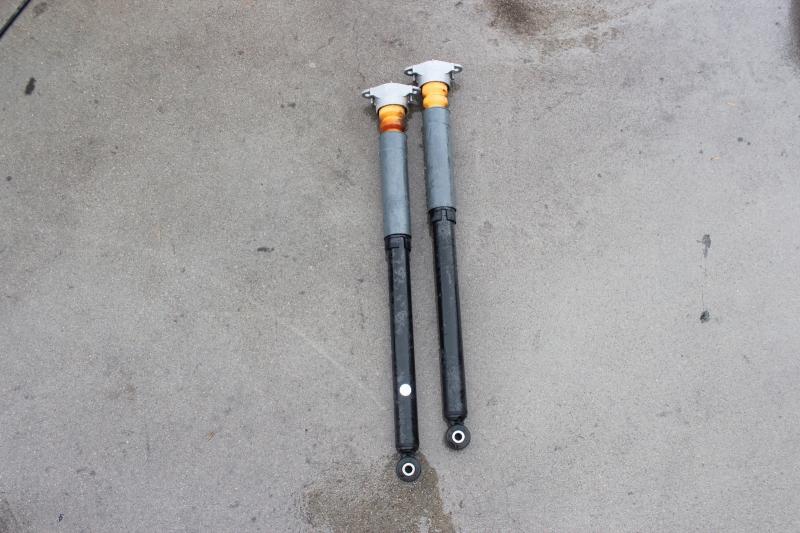 Заказать на FORD Transit Courier Mk I Амортизаторы задние