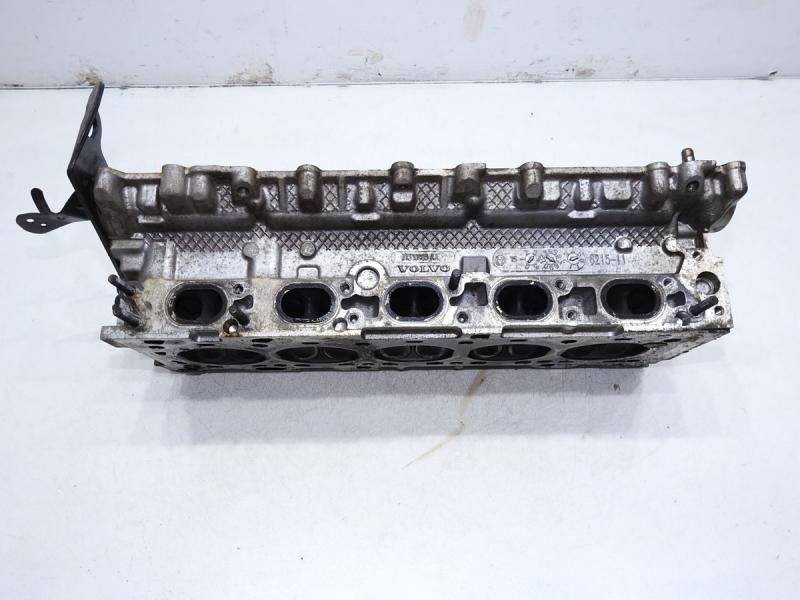 VOLVO V70 III (BW) Головка блоку циліндрів (31330903) Замовити для VOLVO V70 III (BW) Головка блоку циліндрів