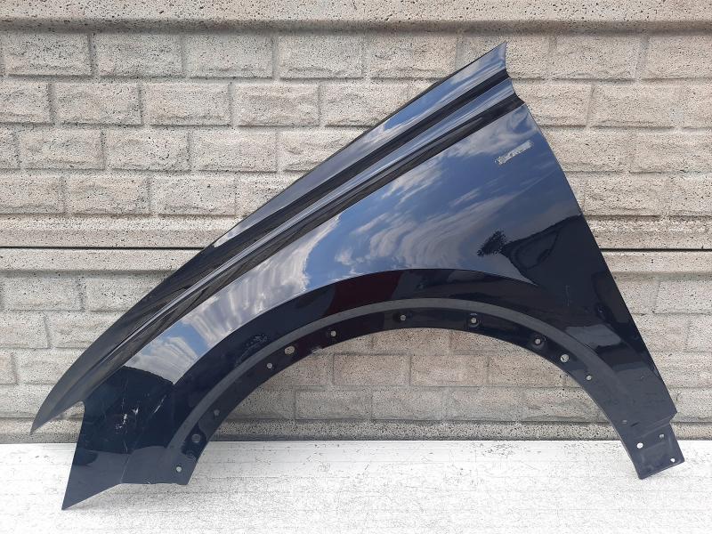 Заказать на AUDI Q8 I Крыло переднее левое